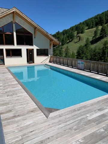 Апартаменты Appt Le Hameau Des Rennes 4 Etoiles Pieds Des Pistes Piscine Interieure Exterieure Вар Экстерьер фото