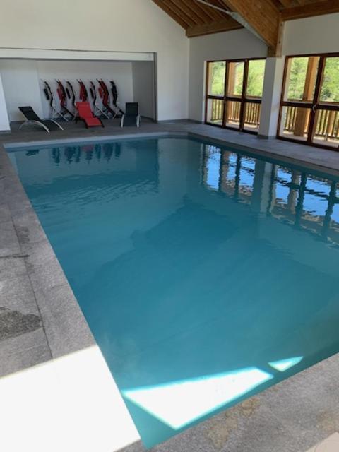 Апартаменты Appt Le Hameau Des Rennes 4 Etoiles Pieds Des Pistes Piscine Interieure Exterieure Вар Экстерьер фото